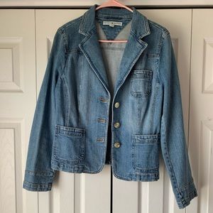 Woman’s Tommy Hilfiger Jean Jacket